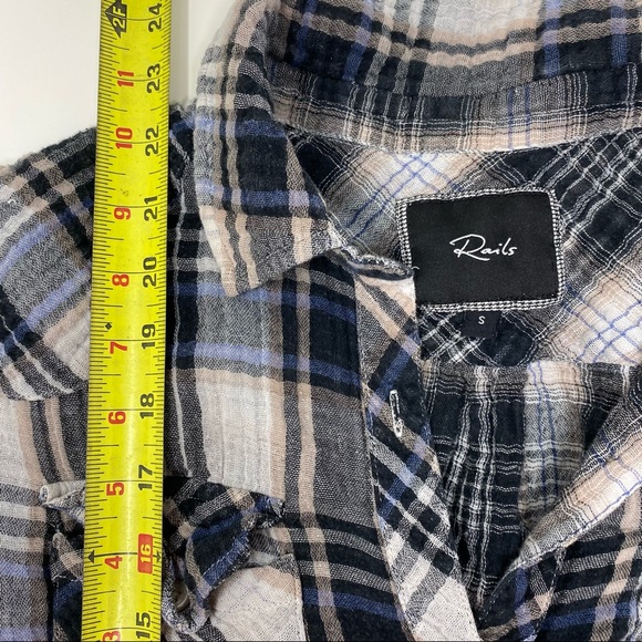 Rails Plaid Button Down Shirt Small - Picture 5 of 7
